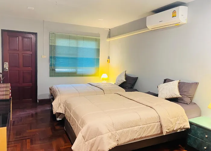 Baan Bangrak * 曼谷